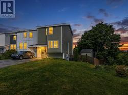 71 Munden Drive  Mount Pearl, NL A1N 2T2