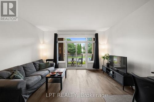 21 Bergeron Private, Ottawa, ON 