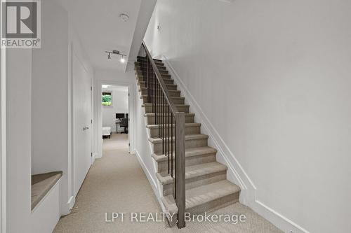 21 Bergeron Private, Ottawa, ON 