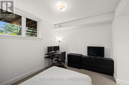 21 Bergeron Private, Ottawa, ON 