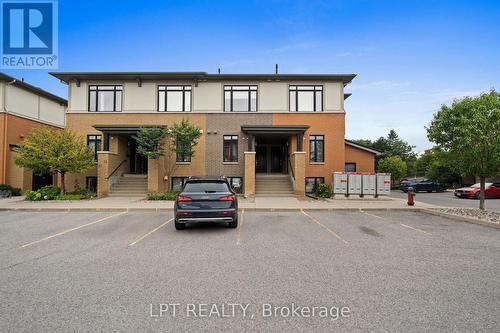 21 Bergeron Private, Ottawa, ON 