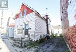407 MONTREAL ROAD Cornwall, ON K6H 1B8
