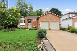 49 ROYAL BEECH DRIVE  Wasaga Beach, ON L9Z 1H3