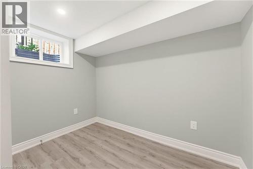 17 Broadmore Avenue, St. Catharines, ON 
