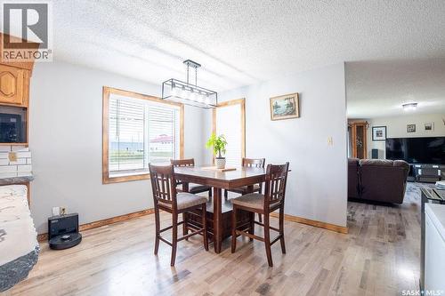 701 1St Street, Hanley, SK 