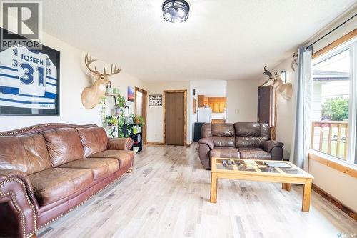 701 1St Street, Hanley, SK 