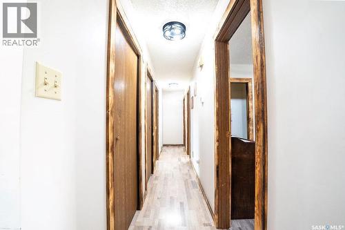 701 1St Street, Hanley, SK 