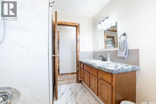 701 1St Street, Hanley, SK 