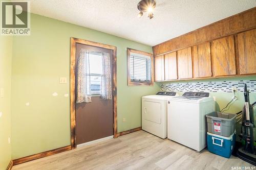 701 1St Street, Hanley, SK 