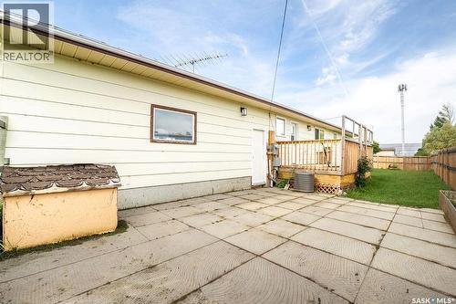 701 1St Street, Hanley, SK 
