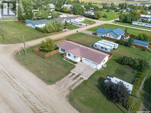 701 1St Street, Hanley, SK 
