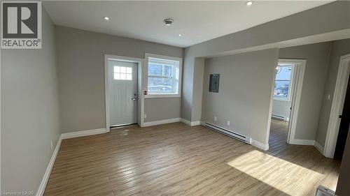 69 EAST MAIN Street Unit# 102 , Welland, Ontario L3B 3W4 4