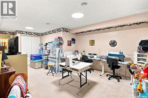 1719 Clive Bay E, Regina, SK 