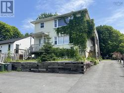 24 Charles Street  Dartmouth, NS B3A 3W6