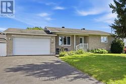 2807 LEONARD STREET  Clarence-Rockland, ON K4K 1A4