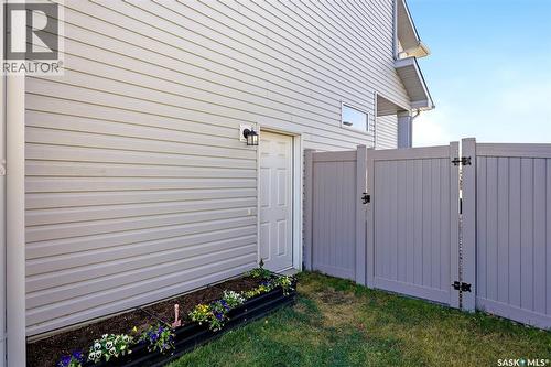 34 Mackenzie Crescent, Pilot Butte, SK 