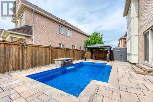 4201 Prudham Avenue, Burlington, ON 
