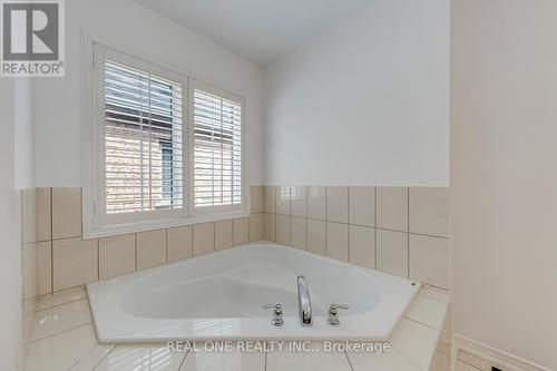 4201 Prudham Avenue, Burlington, ON 