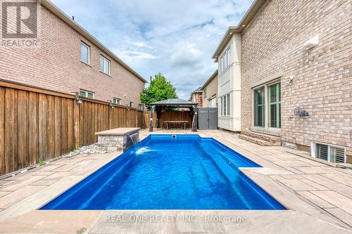 4201 Prudham Avenue, Burlington, ON 