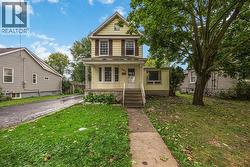 386 RUSSELL STREET South  Sarnia, ON N7T 3M6