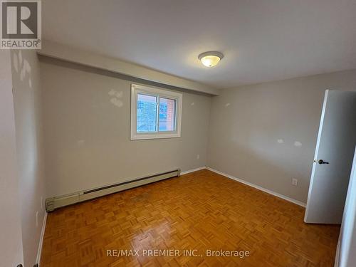 2 - 7955 KIPLING AVENUE , Vaughan, Ontario L4L 1Z8 5