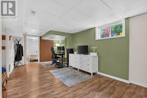 987 Neville Street, Ottawa, ON 