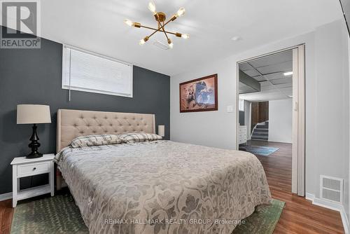 987 Neville Street, Ottawa, ON 