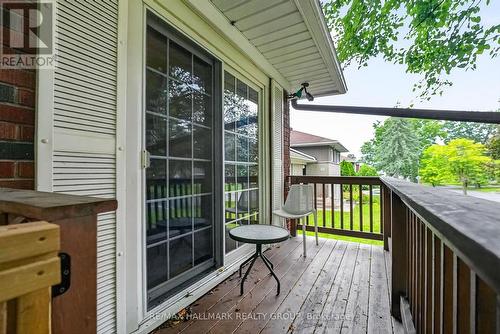987 Neville Street, Ottawa, ON 