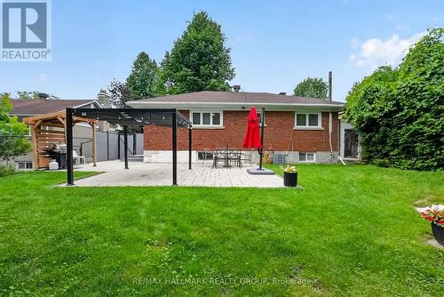 987 Neville Street, Ottawa, ON 