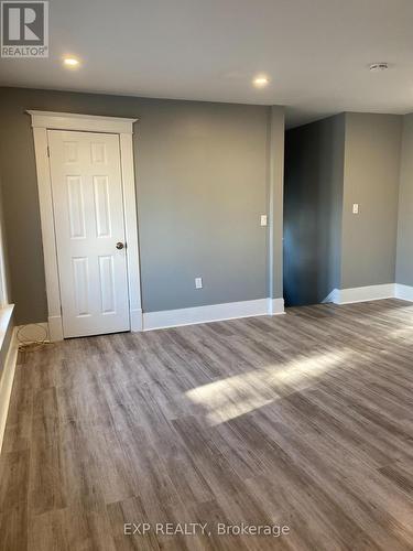 UPPER LEVEL - 104 LOWELL AVENUE , St. Catharines (Downtown), Ontario L2R 2E2 3