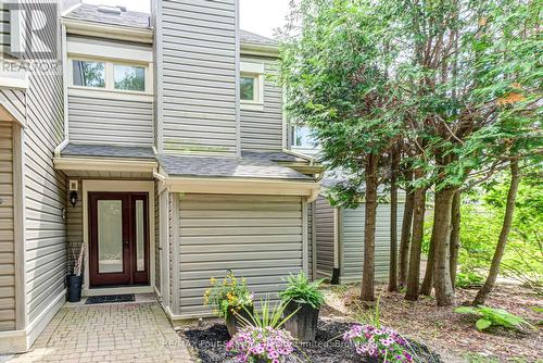471 OXBOW CRESCENT  Collingwood, ON L9Y 5B4