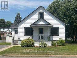 513 FOURTH STREET E Cornwall, ON K6H 2J7