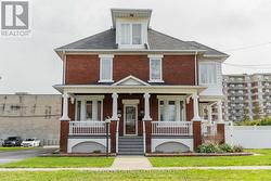 109 YORK STREET  Cornwall, ON K6J 3Y9
