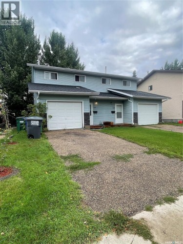 223-225 Wakabayashi WAY  Saskatoon, SK S7K 7M4