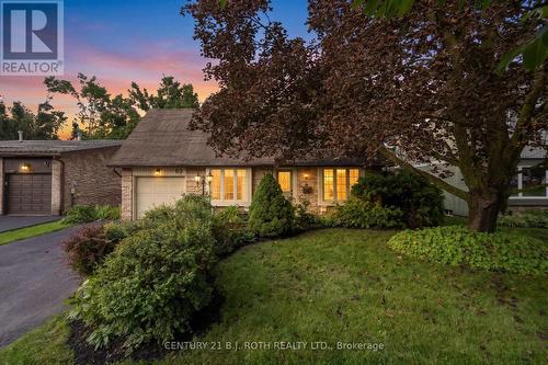 63 OREN BOULEVARD  Barrie, ON L4N 4P5