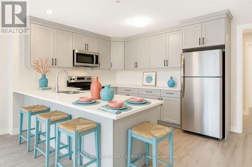 210 - 100 THE PROMENADE , Central Elgin, Ontario N5L 1C5 3