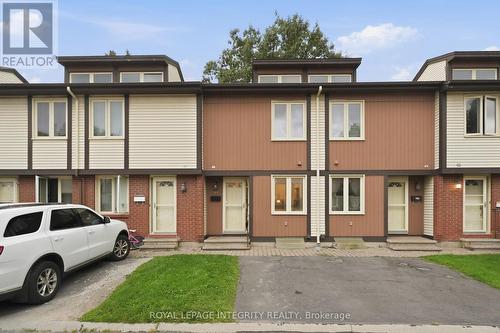 54 - 811 CONNAUGHT AVENUE  Ottawa, ON K2B 8K3