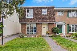 9 - 455 KINTYRE PRIVATE  Ottawa, ON K2C 3M9