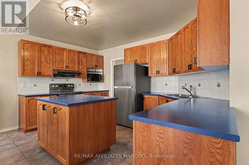 218 Annapolis Circle, Ottawa, ON 