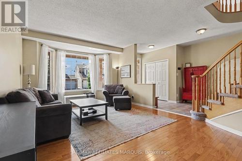 218 Annapolis Circle, Ottawa, ON 