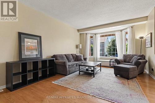 218 Annapolis Circle, Ottawa, ON 