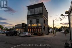 1 - 111 NIAGARA BOULEVARD  Fort Erie (Central), ON L2A 3G3