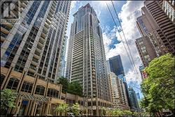 3303 - 761 BAY STREET Toronto, ON M5G 2R2