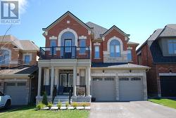 45 FRANK KELLY DRIVE East Gwillimbury, ON L9N 0V2