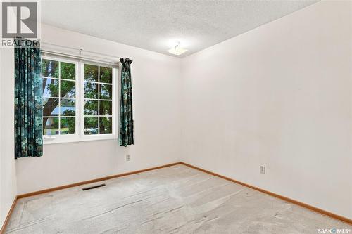 630 Acadia Drive, Saskatoon, SK 