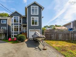 2031 Quinn Street  Halifax, NS B3L 3E5