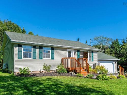 6 Carmichael Court, Brookside, NS 