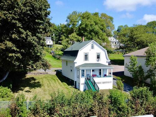 19 Farm Street  Pictou, NS B0K 1H0
