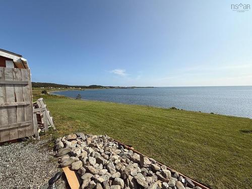 Shore Road, Lower L'Ardoise, NS 