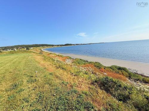 Shore Road, Lower L'Ardoise, NS 